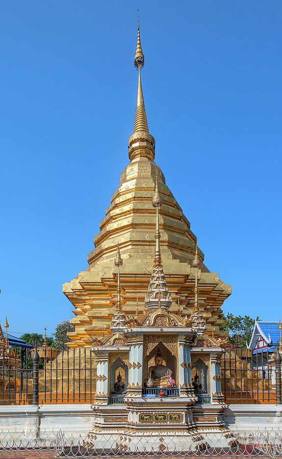 Wat Chomphu Phra That Chedi DTHCM1218 Photograph by Gerry Gantt