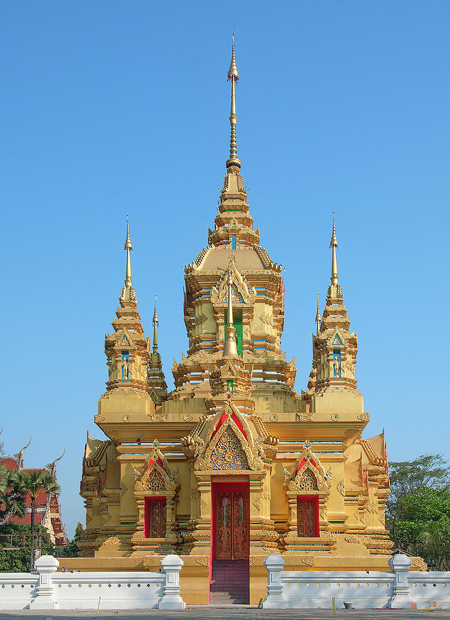 Wat Kamat Phra Chedi DTHCM1499 Photograph by Gerry Gantt