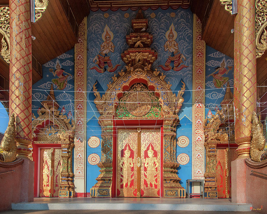 Wat Kamphaeng Ngam Phra Wihan Entrance DTHCM0994 Photograph by Gerry Gantt