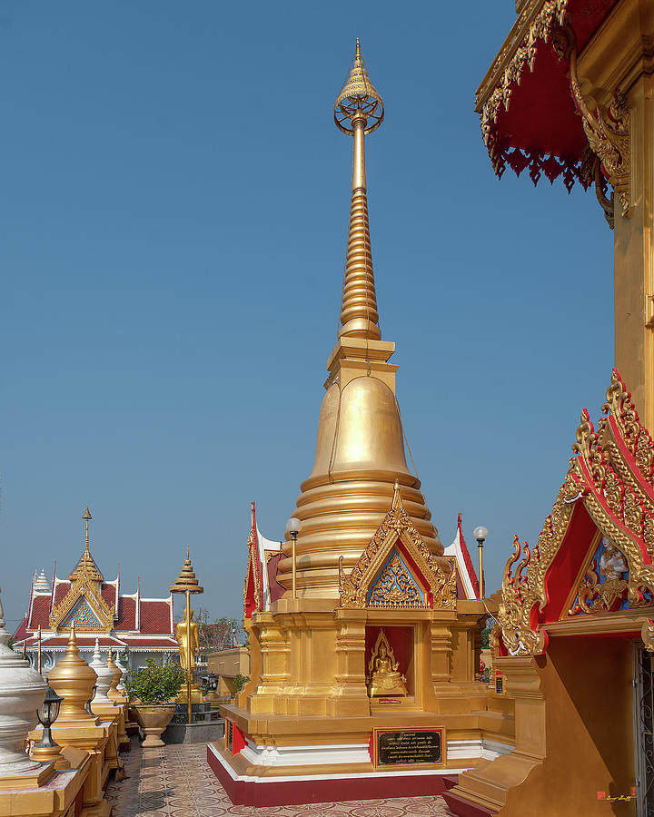 Wat Khiriwong Corner Chedi of Phrachulamanee Chedi DTHNS0050 Photograph by Gerry Gantt