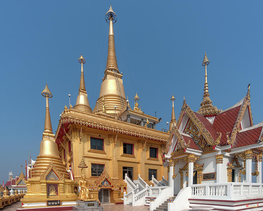 Wat Khiriwong Phrachulamanee Chedi DTHNS0048 Photograph by Gerry Gantt