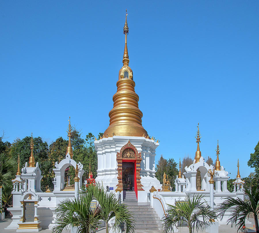 Wat Kumpa Pradit Phra That Praditvee Sri Lanna Chedi DTHCM1672 Photograph by Gerry Gantt