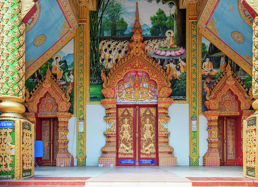 Wat Mae San Ban Luk Phra Ubosot Entrance DTHLU0193 Photograph by Gerry Gantt
