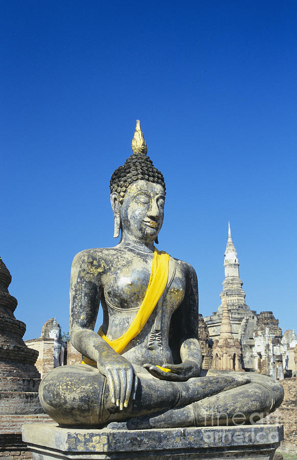 Buddha Photograph - Wat Mahathat by Gloria & Richard Maschmeyer - Printscapes