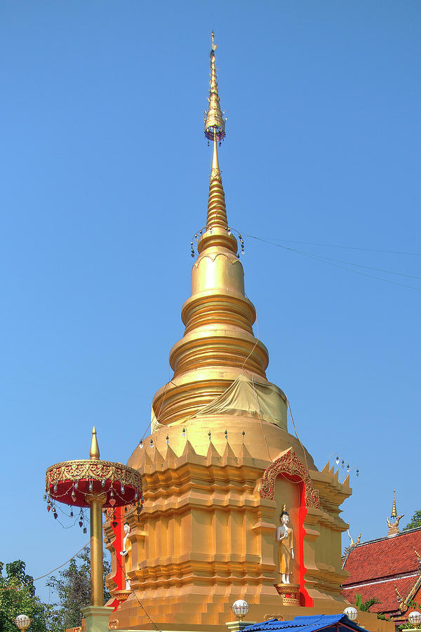 Wat Nam Lom Phra Chedi DTHLA0093 Photograph by Gerry Gantt