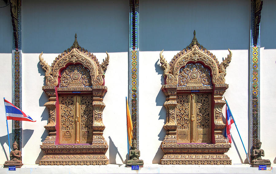 Wat Nong Seng Phra Wihan Windows DTHLU0331 Photograph by Gerry Gantt