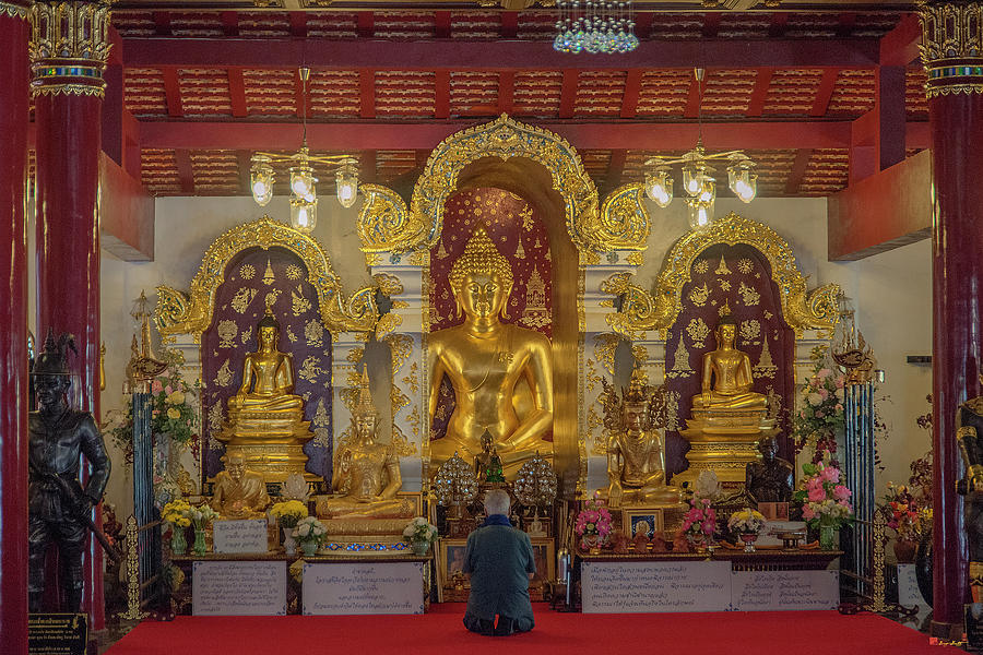 Wat Pa Dara Phirom Phra Chulamani Si Borommathat Buddha Images DTHCM1609 Photograph by Gerry Gantt