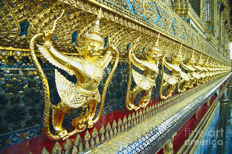 Buddha Photograph - Wat Phra Keo (Grand Palac by Bill Brennan - Printscapes