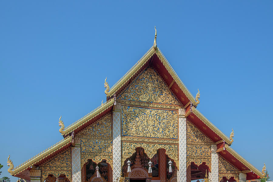 Wat Phra That Hariphunchai Phra Wihan Gable DTHLU0002 Photograph by Gerry Gantt