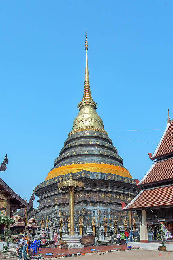 Wat Phra That Lampang Luang Phra That Chedi DTHLA0045 Photograph by Gerry Gantt