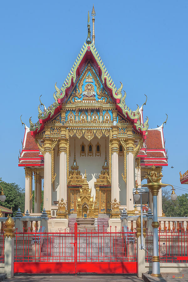 Wat Phrom Chariyawat Phra Ubosot DTHNS0115 Photograph by Gerry Gantt