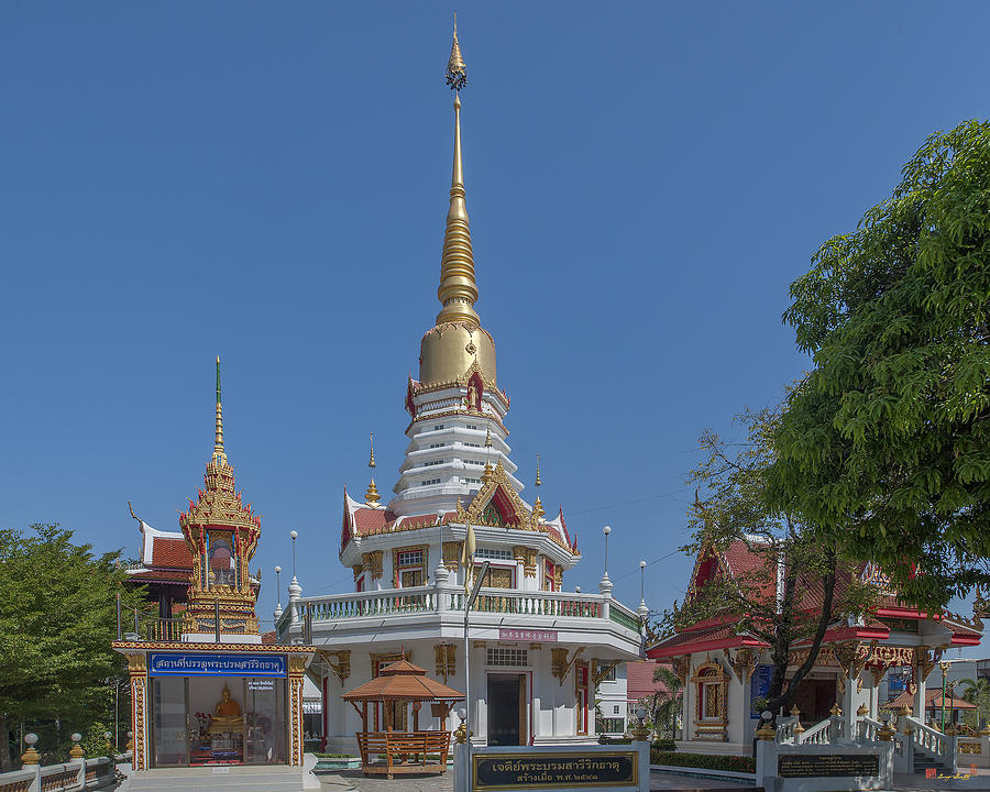 Wat Prachum Khongkha Shrines DTHCB0180 Photograph by Gerry Gantt
