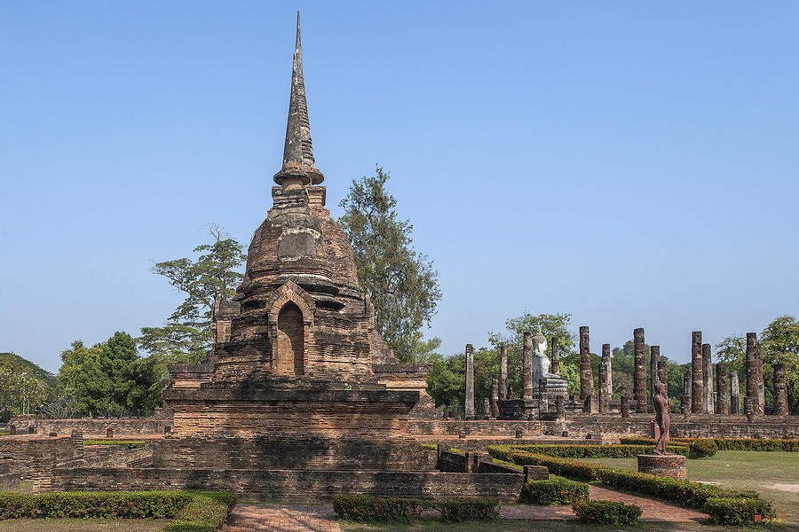 Wat Sa Si Wihan and Chedi DTHST0082 Photograph by Gerry Gantt