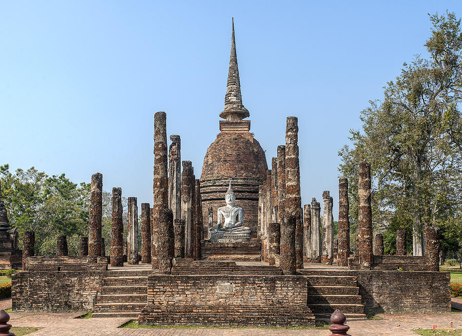 Wat Sa Si Wihan and Chedi DTHST0087 Photograph by Gerry Gantt