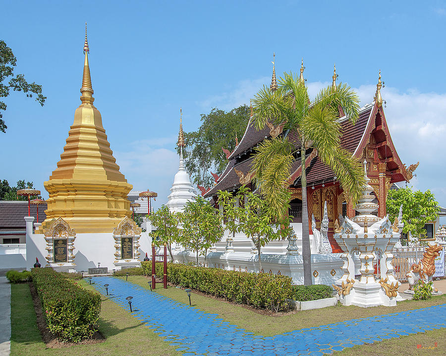 Wat San Pu Loei Phra Chedi and Phra Ubosot DTHCM2280 Photograph by Gerry Gantt
