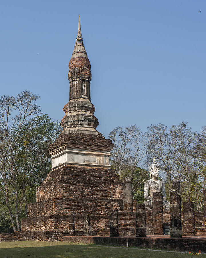 Wat Traphang Ngoen Chedi DTHST0066 Photograph by Gerry Gantt