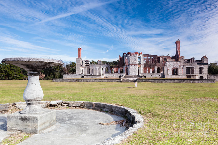 Water Fountain at Dungeness Ruins Cumberland Island Georgia Photograph by Dawna Moore Photography
