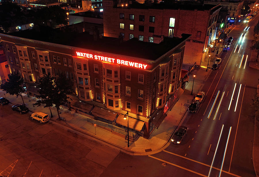 online-menu-of-water-street-brewery-restaurant-milwaukee-wisconsin-53202-zmenu