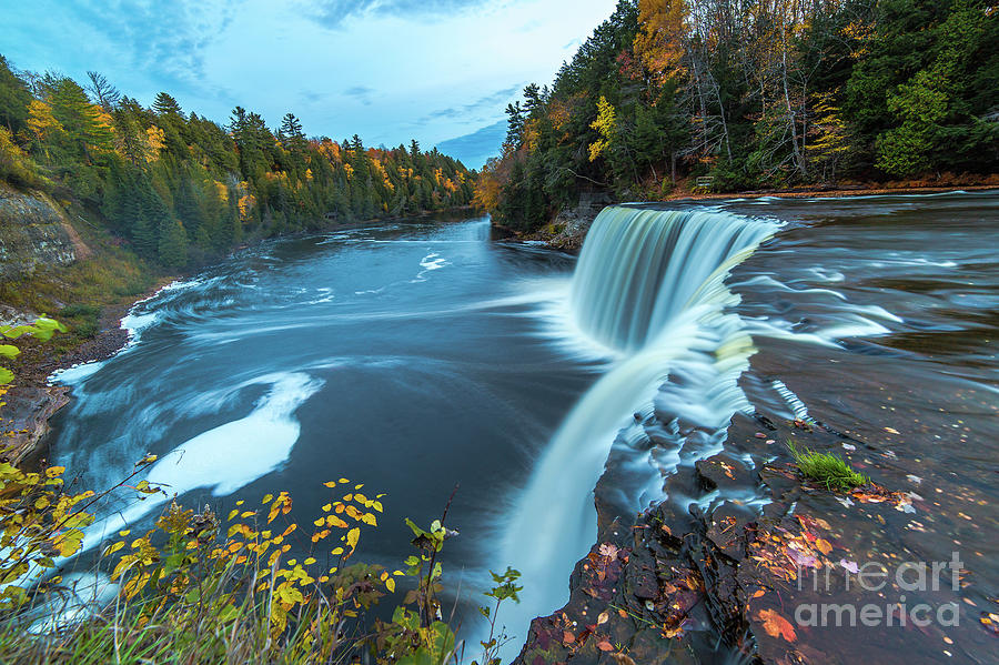 Waterfalls Upper Tahquamenon Autumn Colors -5144 Photograph by Norris Seward