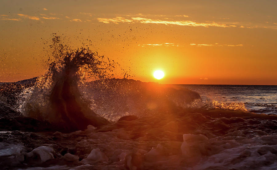 Wave Catcher Photograph by Patti Raine