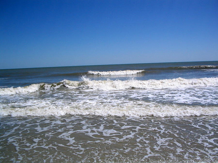 myrtle beach ocean waves