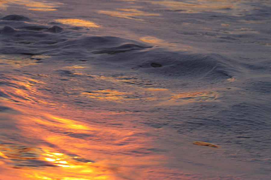 Waves Dawn Reflections Photograph by Robert Banach