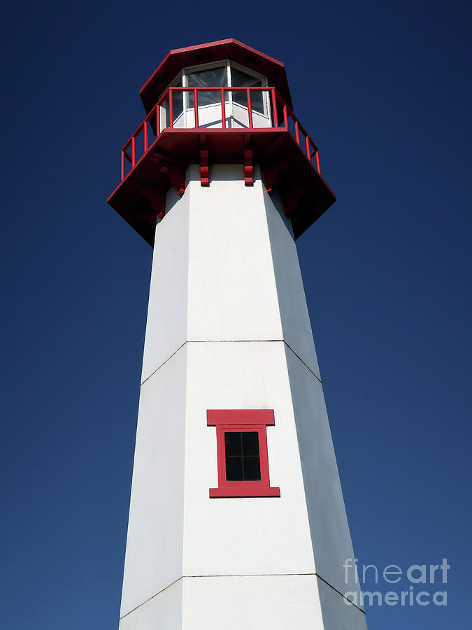 Wawatam Lighthouse Photograph by Ann Horn