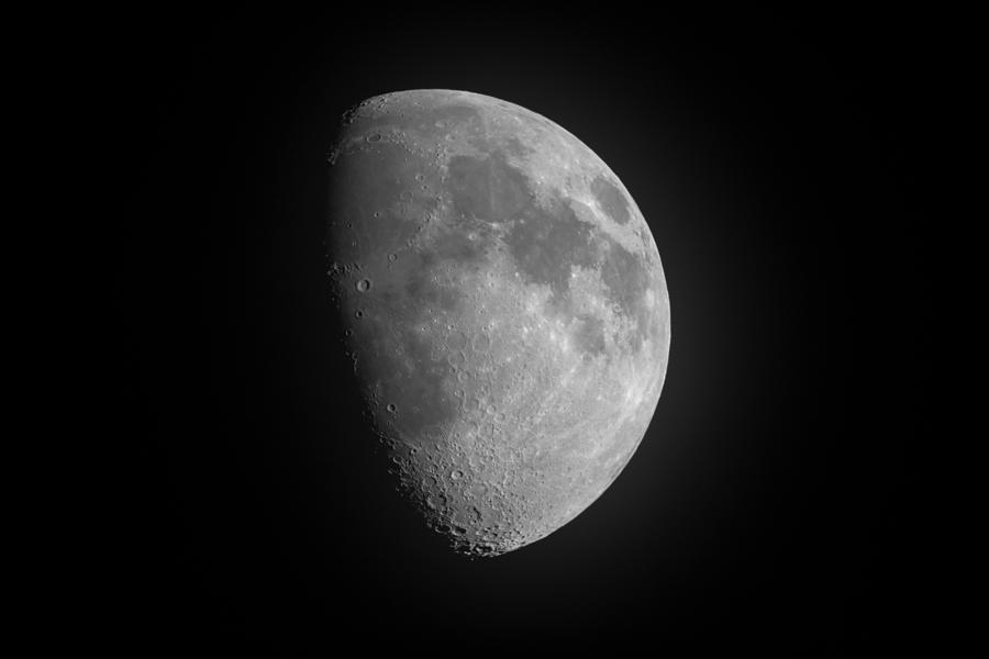 Waxing Gibbous Moon Photograph by Alan Vance Ley