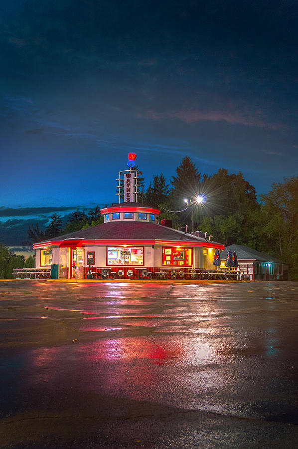 Waynes Drive In Restaurant Photograph by James  Meyer