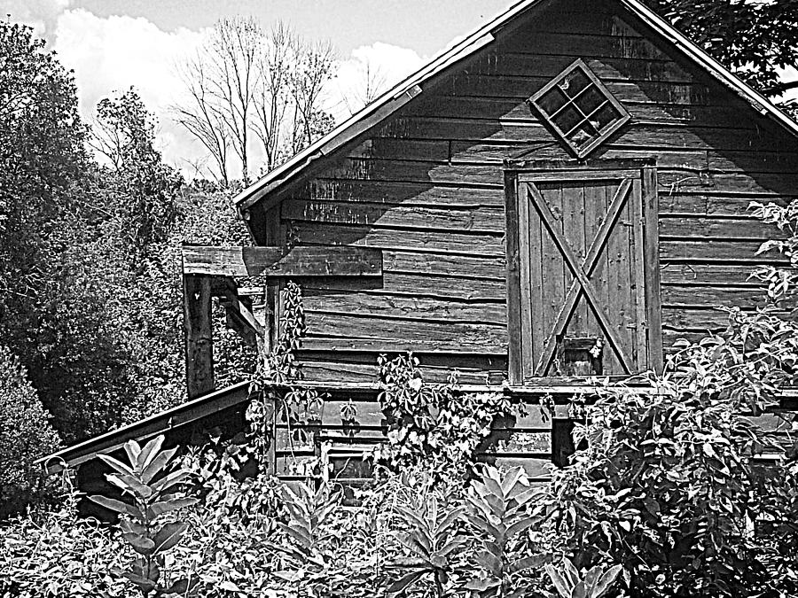 Weathered Barn Catskill Hi-def Monochrome  Photograph by Ellen Levinson