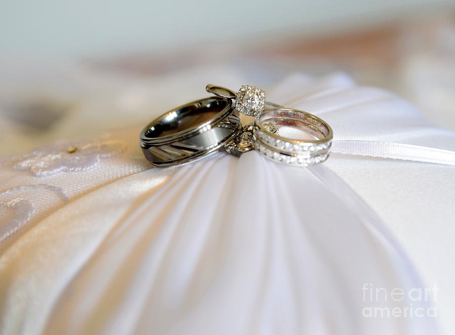 Wedding rings  Photograph by Jennifer Craft