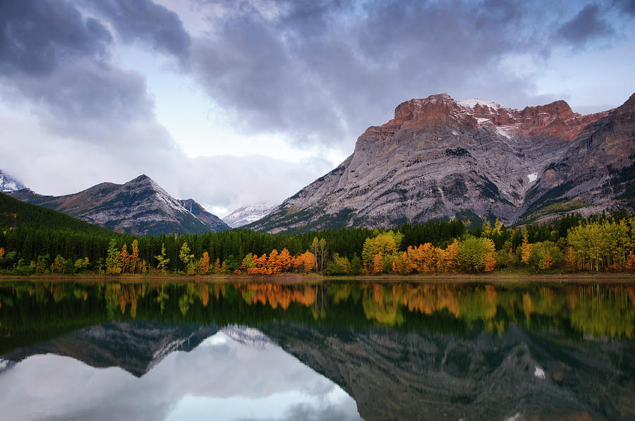 Wedge Pond In Fall Photograph by Ginevre Smith