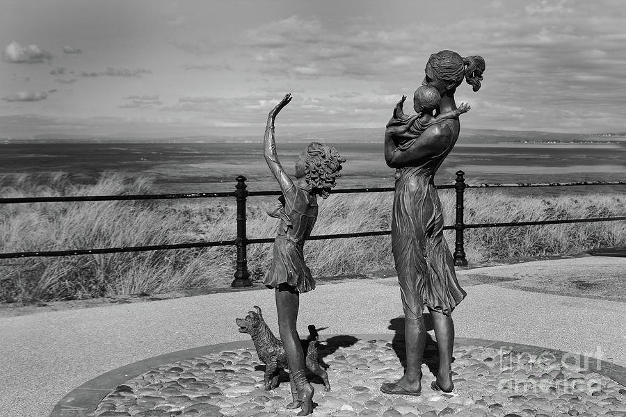 Welcome Home Statue on the promenade at Fleetwood - England Photograph by Doc Braham