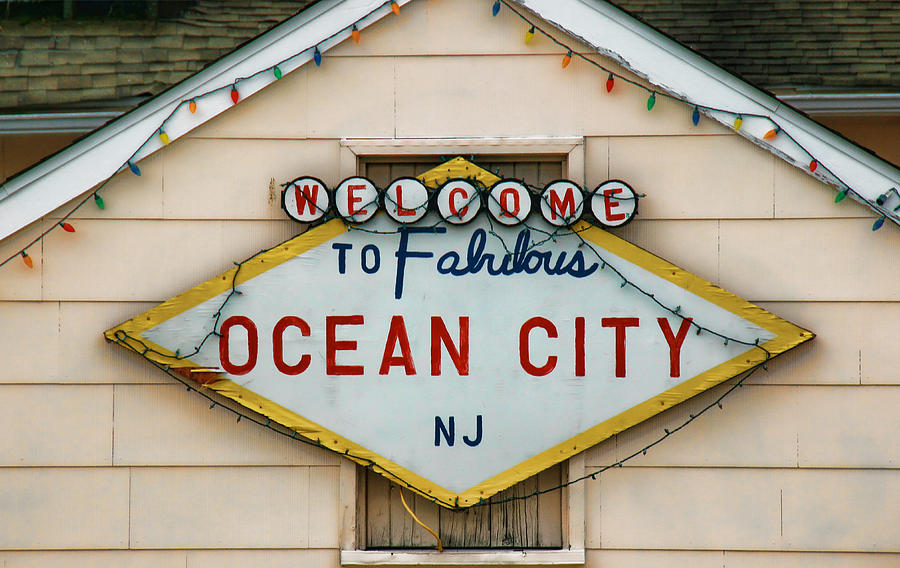 Welcome to Fabulous Ocean City N J Photograph by Allen Beatty