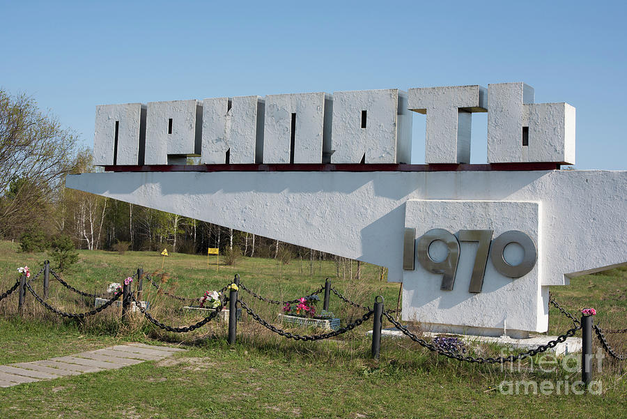 Welcome to Pripyat Photograph by Juli Scalzi