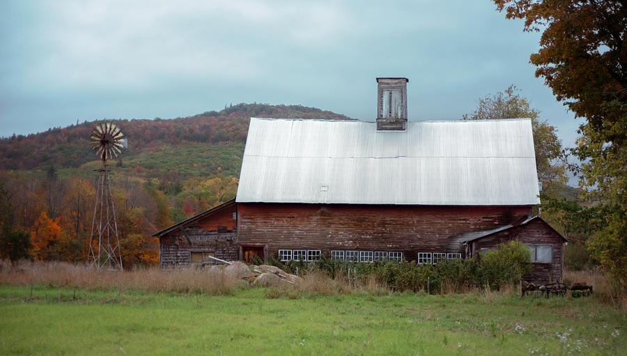 Weld Barn Photograph by Lisa Bryant