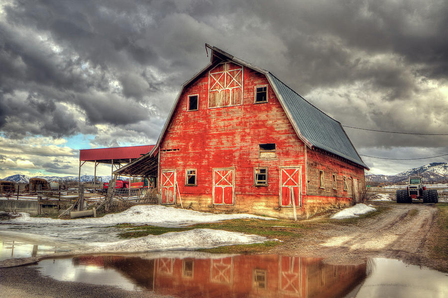 Wellsville Red Barn Photograph by Joan Escala-Usarralde