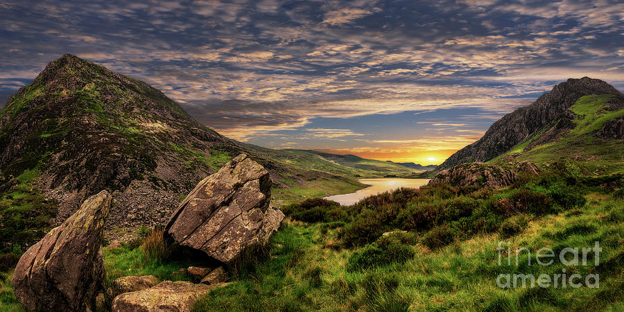 Welsh Mountains Snowdonia Photograph by Adrian Evans