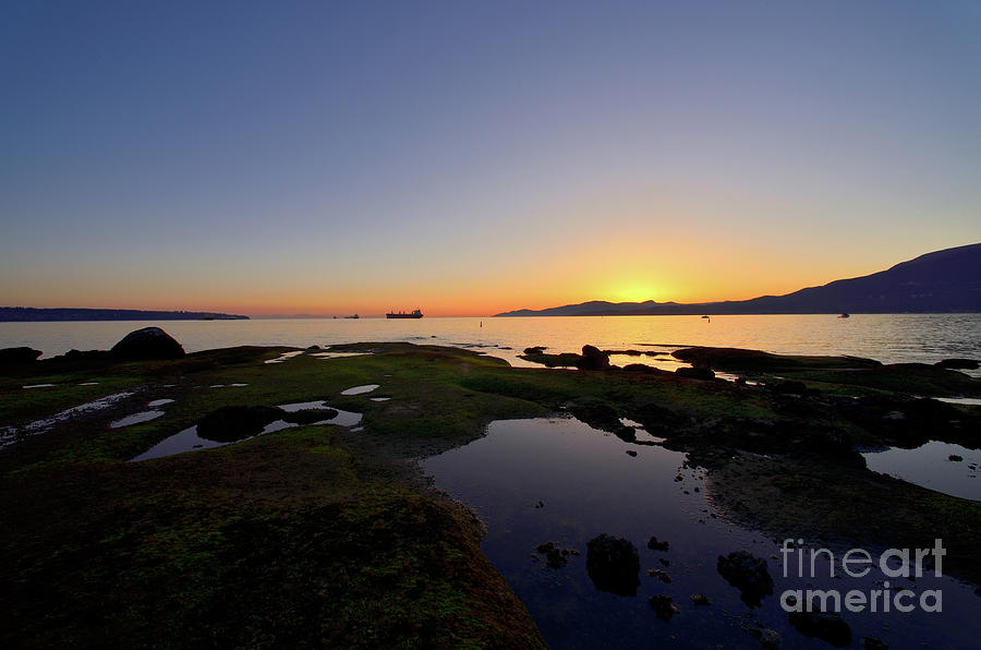 West Coast Sunset 2 Photograph by Terry Elniski