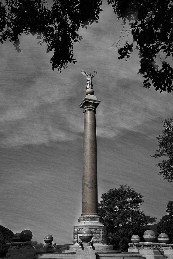 West Point Battle Monument Photograph by Stuart Litoff | Fine Art America