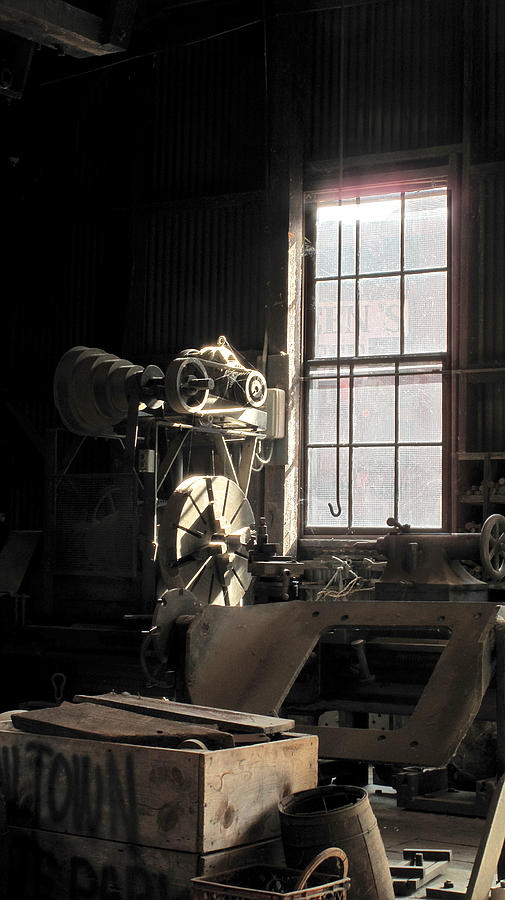Wheel Lathe Photograph by Larry Darnell