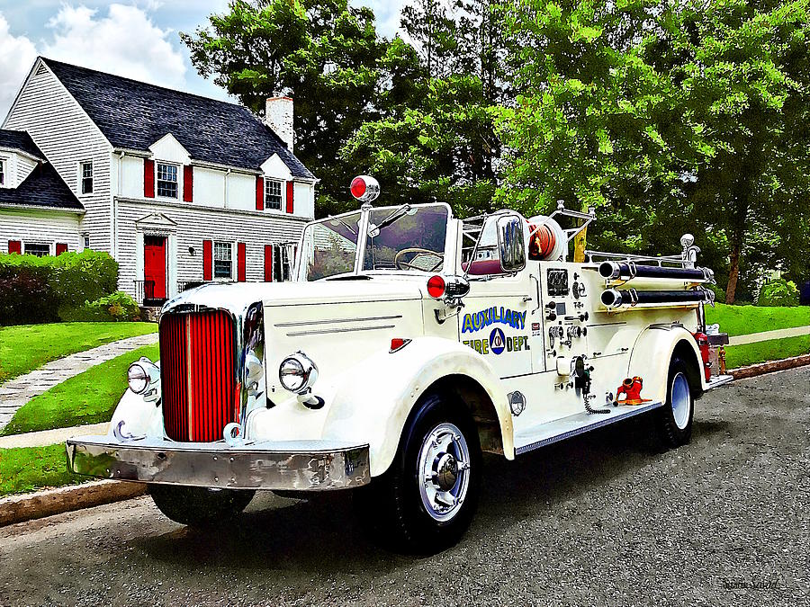 Fire Truck Photograph - White Fire Truck by Susan Savad