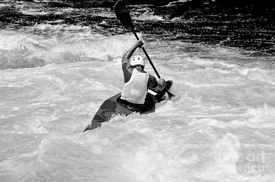 Whitewater paddling Photograph by Les Palenik
