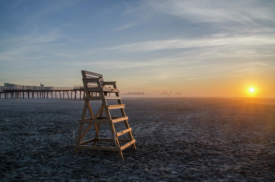 Pier Photograph - Wildwood Crest Pier - Amazing Sunrise by Bill Cannon