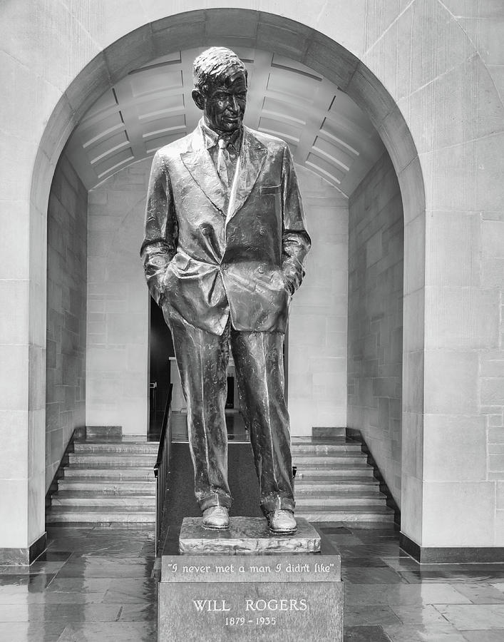 Will Rogers Statue Claremore Oklahoma Photograph by Bert Peake