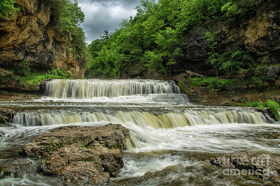 Willow Falls Willow River State Park Hudson Wisconsin Photograph by Wayne Moran