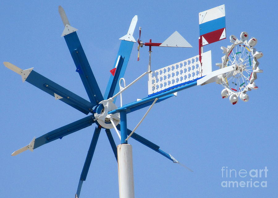 Wilson Whirligig 16 Photograph by Randall Weidner