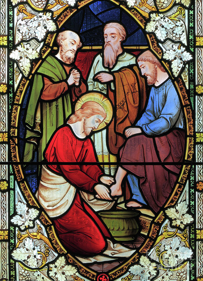 Window depicting Jesus washing the feet of his Disciples Glass Art by ...