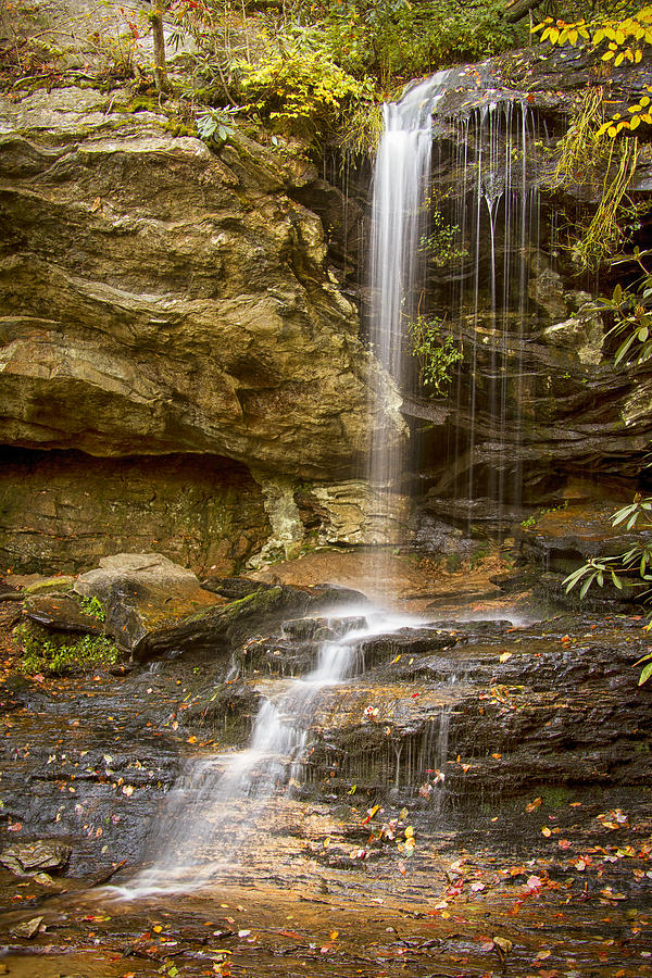 Window Falls in Hanging Rock State Park Photograph by Bob Decker