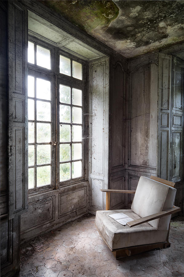Window Seat - Abandoned Building Photograph by Dirk Ercken